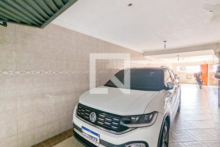 Casa à venda com 125m², 3 quartos e 3 vagas Casa à venda com 125m², 3 quartos e 3 vagasGaragem