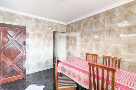 Casa à venda com 125m², 3 quartos e 3 vagas Casa à venda com 125m², 3 quartos e 3 vagasCozinha