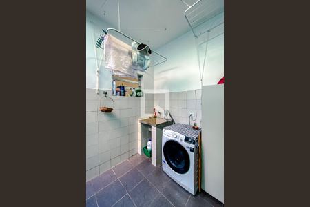 Casa à venda com 200m², 3 quartos e 1 vagaÁrea de Serviço