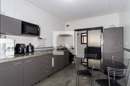 Apartamento para alugar com 113m², 3 quartos e 3 vagasCozinha