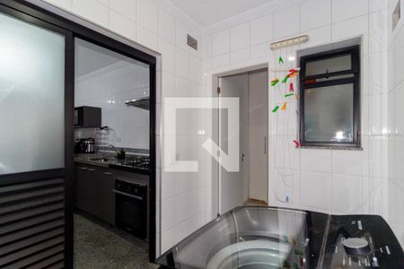 Apartamento para alugar com 113m², 3 quartos e 3 vagasÁrea de Serviço