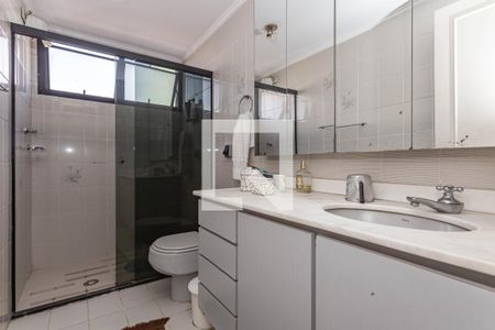 Apartamento para alugar com 160m², 3 quartos e 2 vagas Apartamento para alugar com 160m², 3 quartos e 2 vagasBanheiro
