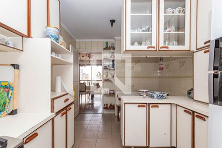 Apartamento para alugar com 160m², 3 quartos e 2 vagas Apartamento para alugar com 160m², 3 quartos e 2 vagasCozinha