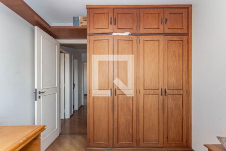 Apartamento para alugar com 160m², 3 quartos e 2 vagas Apartamento para alugar com 160m², 3 quartos e 2 vagasQuarto 2