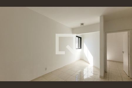 Sala de apartamento para alugar com 1 quarto, 50m² em Vila Itapura, Campinas