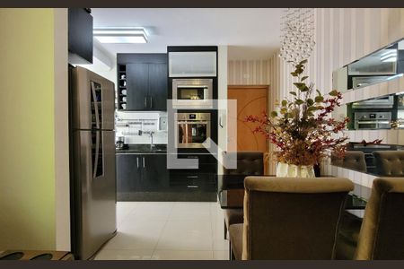 Apartamento para alugar com 98m², 2 quartos e 2 vagasCozinha