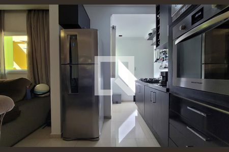 Apartamento para alugar com 98m², 2 quartos e 2 vagasCozinha