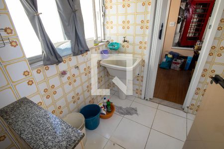 Apartamento à venda com 69m², 2 quartos e 1 vagaÁrea de Serviço