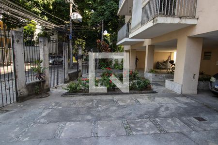 Apartamento à venda com 69m², 2 quartos e 1 vagaÁrea externa