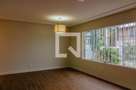 Sala de casa à venda com 3 quartos, 195m² em Vila Guarani (zona Sul), São Paulo