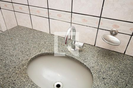 Apartamento para alugar com 121m², 3 quartos e 1 vaga Apartamento para alugar com 121m², 3 quartos e 1 vagaBanheiro - Detalhes