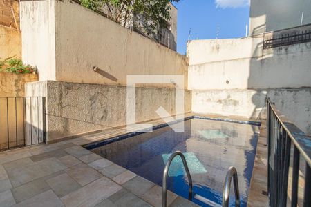 Apartamento para alugar com 121m², 3 quartos e 1 vaga Apartamento para alugar com 121m², 3 quartos e 1 vagaÁrea comum - Piscina