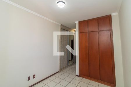 Apartamento para alugar com 121m², 3 quartos e 1 vaga Apartamento para alugar com 121m², 3 quartos e 1 vagaSuíte 1 - Armários