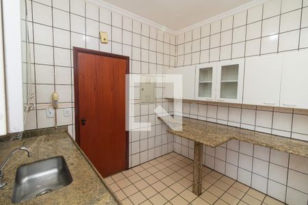 Apartamento para alugar com 121m², 3 quartos e 1 vaga Apartamento para alugar com 121m², 3 quartos e 1 vagaCozinha