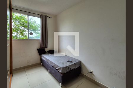 Quarto 2 de apartamento para alugar com 2 quartos, 62m² em Vargem Pequena, Rio de Janeiro