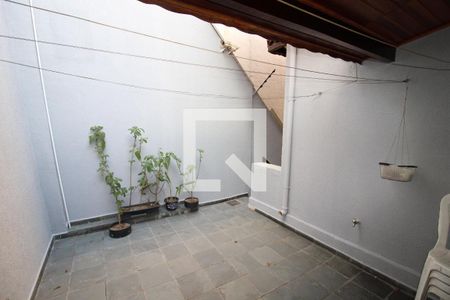 Casa à venda com 200m², 3 quartos e 4 vagasÁrea de Serviço