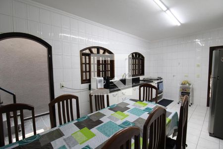 Casa à venda com 200m², 3 quartos e 4 vagasCozinha