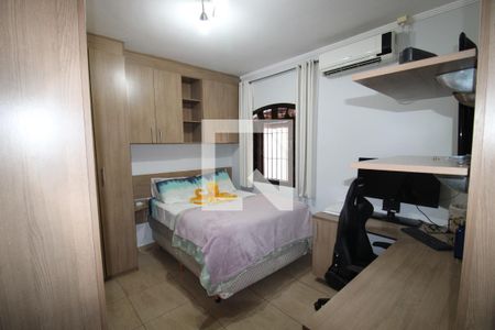 Casa à venda com 200m², 3 quartos e 4 vagasQuarto 2