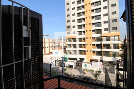 Casa à venda com 200m², 3 quartos e 4 vagasQuarto 1- Varanda