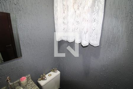 Casa à venda com 200m², 3 quartos e 4 vagasLavabo