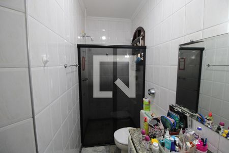 Casa à venda com 200m², 3 quartos e 4 vagasQuarto 1 - Banheiro