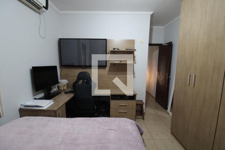 Casa à venda com 200m², 3 quartos e 4 vagasQuarto 2