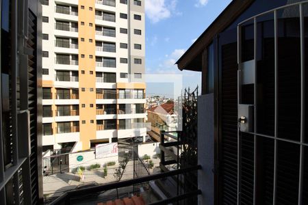 Casa à venda com 200m², 3 quartos e 4 vagasQuarto 1- Varanda