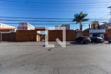 Apartamento à venda com 56m², 2 quartos e 1 vaga Apartamento à venda com 56m², 2 quartos e 1 vagaFachada