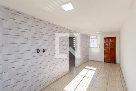 Sala  de apartamento para alugar com 2 quartos, 56m² em Conjunto Residencial José Bonifácio, São Paulo