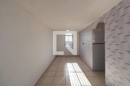 Sala  de apartamento para alugar com 2 quartos, 56m² em Conjunto Residencial José Bonifácio, São Paulo