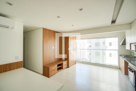Sala e cozinha de apartamento para alugar com 2 quartos, 51m² em Tatuapé, São Paulo