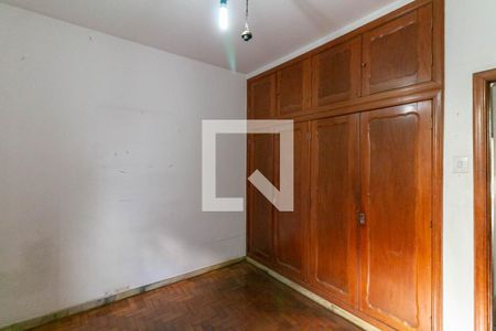 Quarto 2 de casa à venda com 4 quartos, 435m² em Santo Antônio, Belo Horizonte