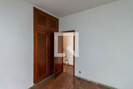 Casa à venda com 435m², 4 quartos e 3 vagas Casa à venda com 435m², 4 quartos e 3 vagasQuarto 3