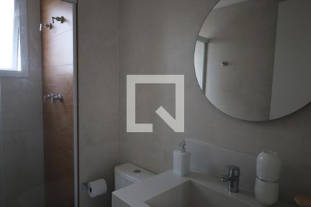 Banheiro da Suíte 1 de apartamento à venda com 3 quartos, 136m² em Vila Anastácio, São Paulo