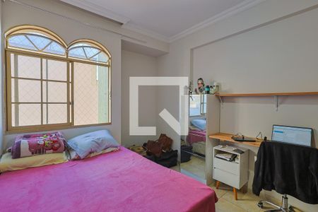 Quarto de apartamento à venda com 2 quartos, 72m² em Centro, Belo Horizonte