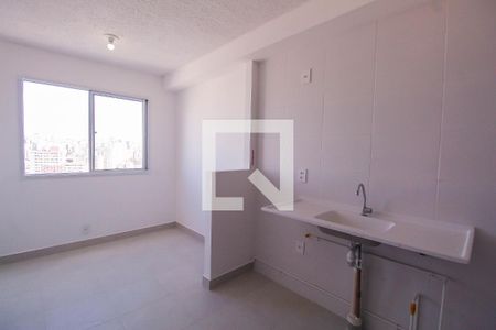 Sala/Cozinha de apartamento para alugar com 1 quarto, 24m² em Brás, São Paulo
