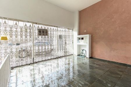 Casa à venda com 80m², 4 quartos e 2 vagasGaragem