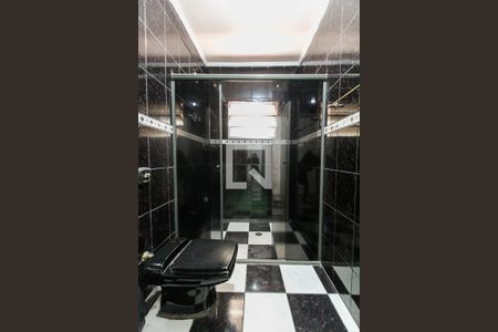 Casa à venda com 80m², 4 quartos e 2 vagasBanheiro