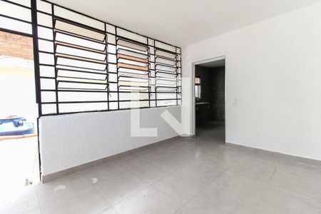 Casa à venda com 80m², 4 quartos e 2 vagasÁrea de Serviço