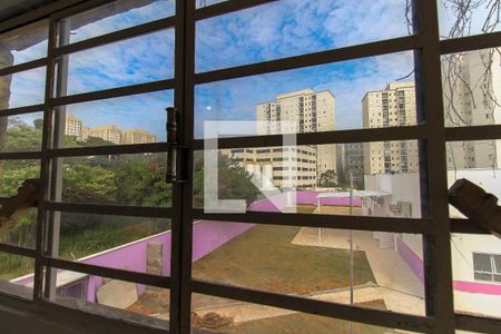 Casa à venda com 80m², 4 quartos e 2 vagasVista Área de Serviço