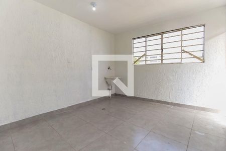 Casa à venda com 80m², 4 quartos e 2 vagasÁrea de Serviço
