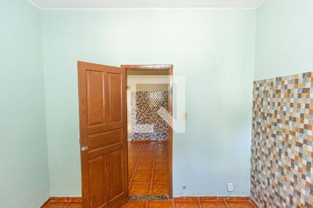 Quarto 1 de casa à venda com 2 quartos, 50m² em Irajá, Rio de Janeiro