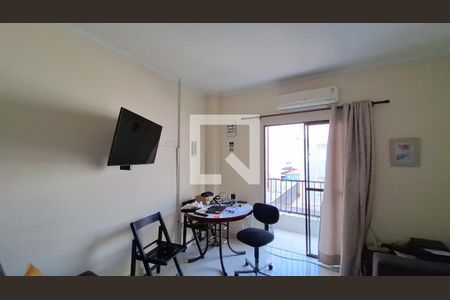 Sala de apartamento para alugar com 1 quarto, 42m² em Guilhermina, Praia Grande
