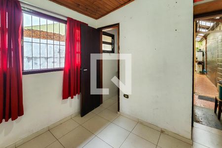 Casa à venda com 188m², 3 quartos e 3 vagasSuíte