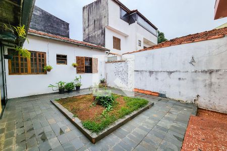 Casa à venda com 188m², 3 quartos e 3 vagasQuintal