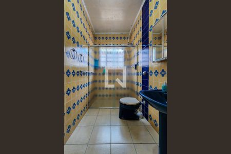 Casa à venda com 188m², 3 quartos e 3 vagasBanheiro Social