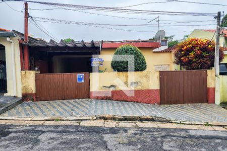Casa à venda com 188m², 3 quartos e 3 vagasFachada