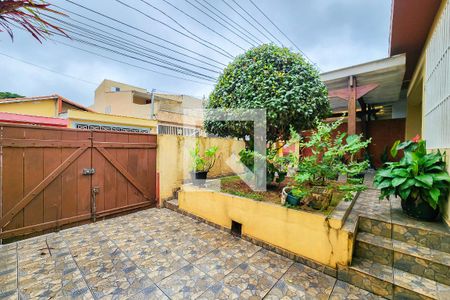 Casa à venda com 188m², 3 quartos e 3 vagasGaragem