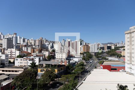Vista da Sacada de apartamento para alugar com 3 quartos, 77m² em Nova Suíça, Belo Horizonte