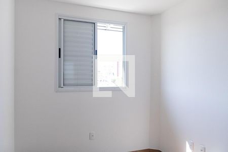 Apartamento para alugar com 77m², 3 quartos e 2 vagasQuarto 2